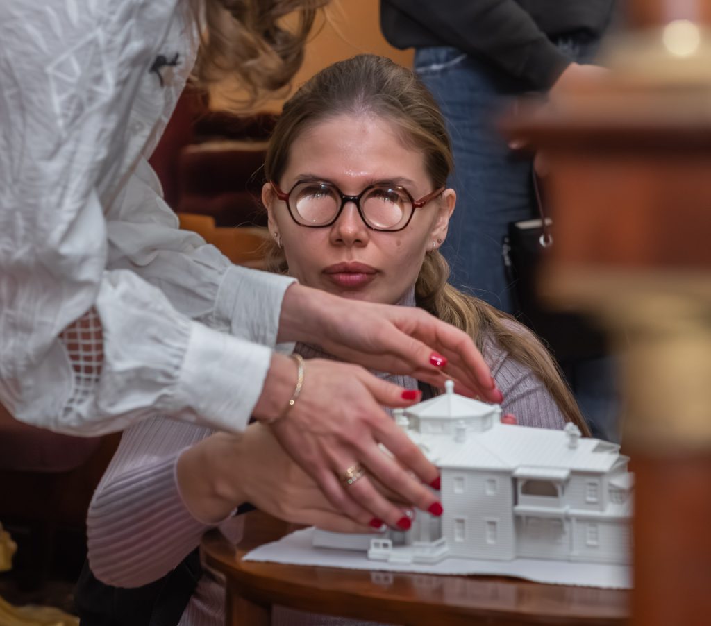 Презентация тактильных моделей для незрячих и слабовидящих гостей